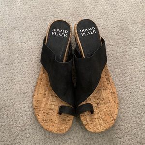 Donald Pliner wedges